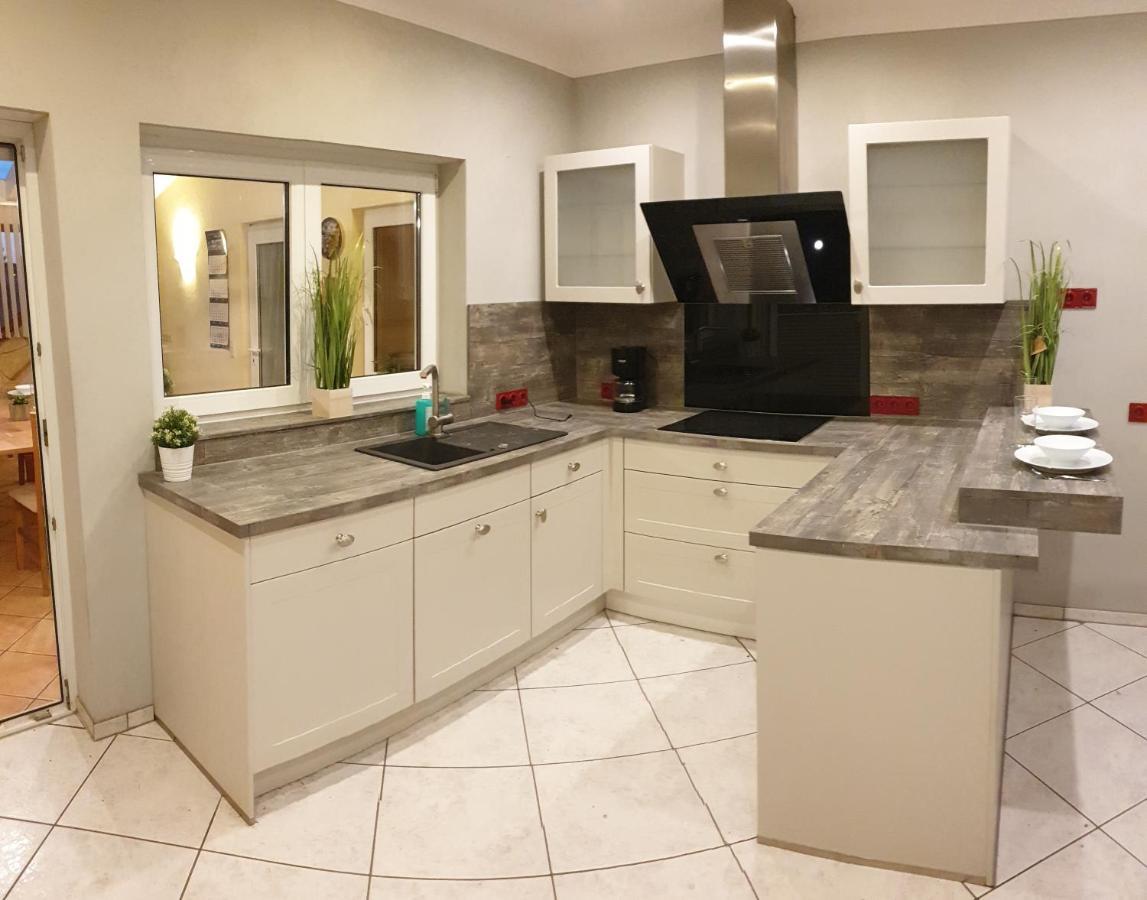 Superior Maisonette-Wohnung-Nur 5 Min Zum Europapark Kappel-Grafenhausen Kültér fotó