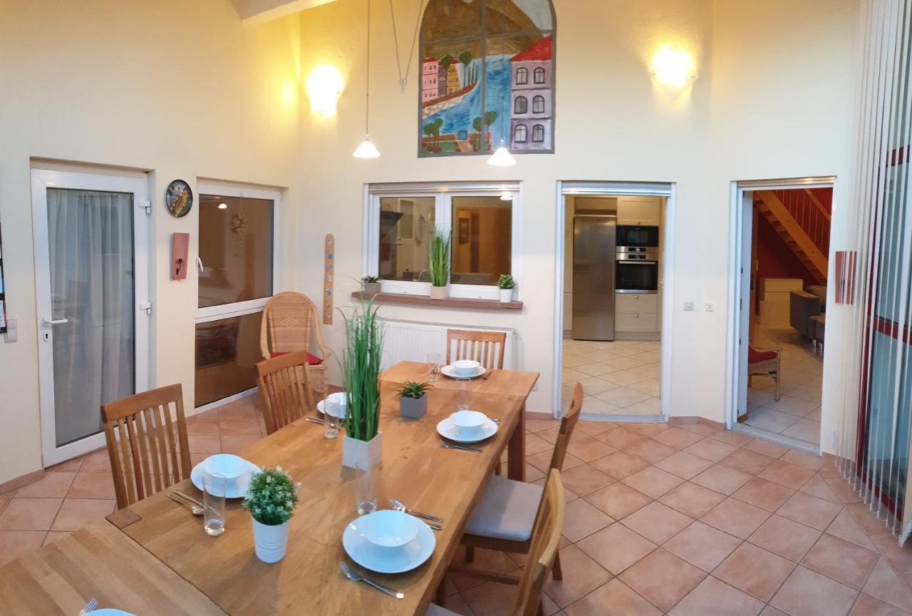 Superior Maisonette-Wohnung-Nur 5 Min Zum Europapark Kappel-Grafenhausen Kültér fotó