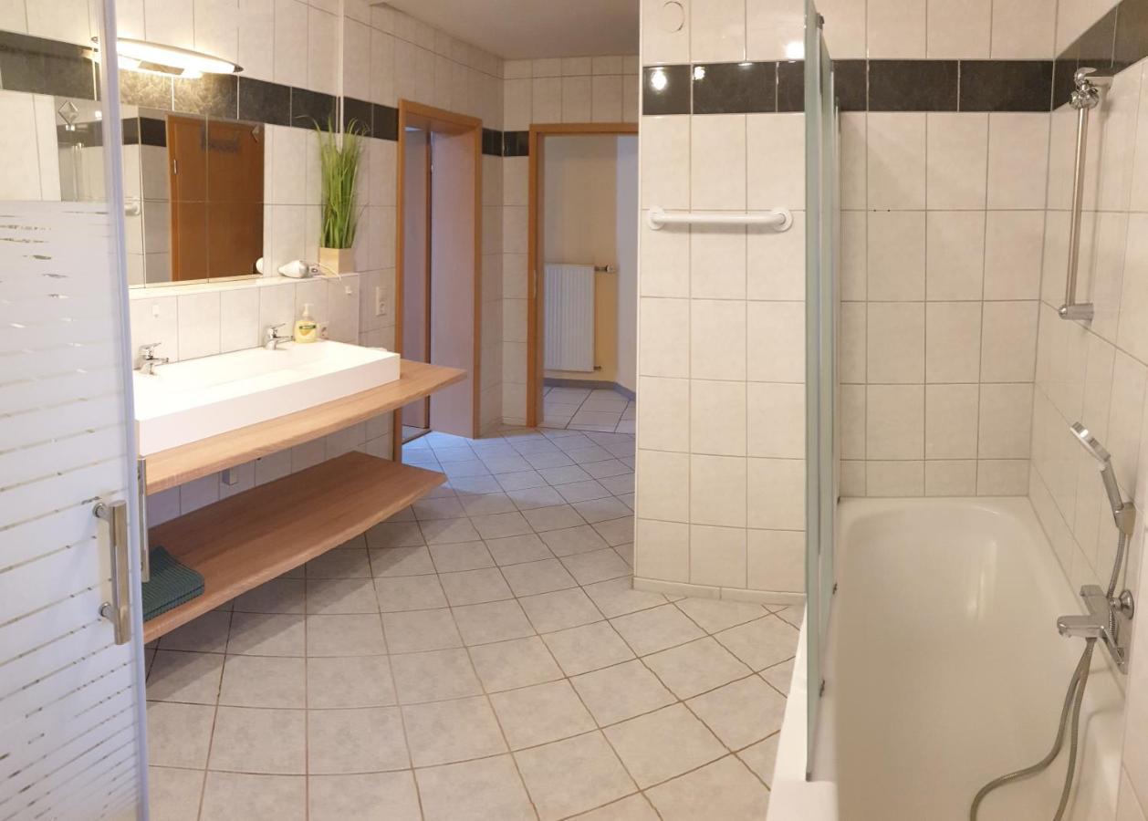 Superior Maisonette-Wohnung-Nur 5 Min Zum Europapark Kappel-Grafenhausen Kültér fotó